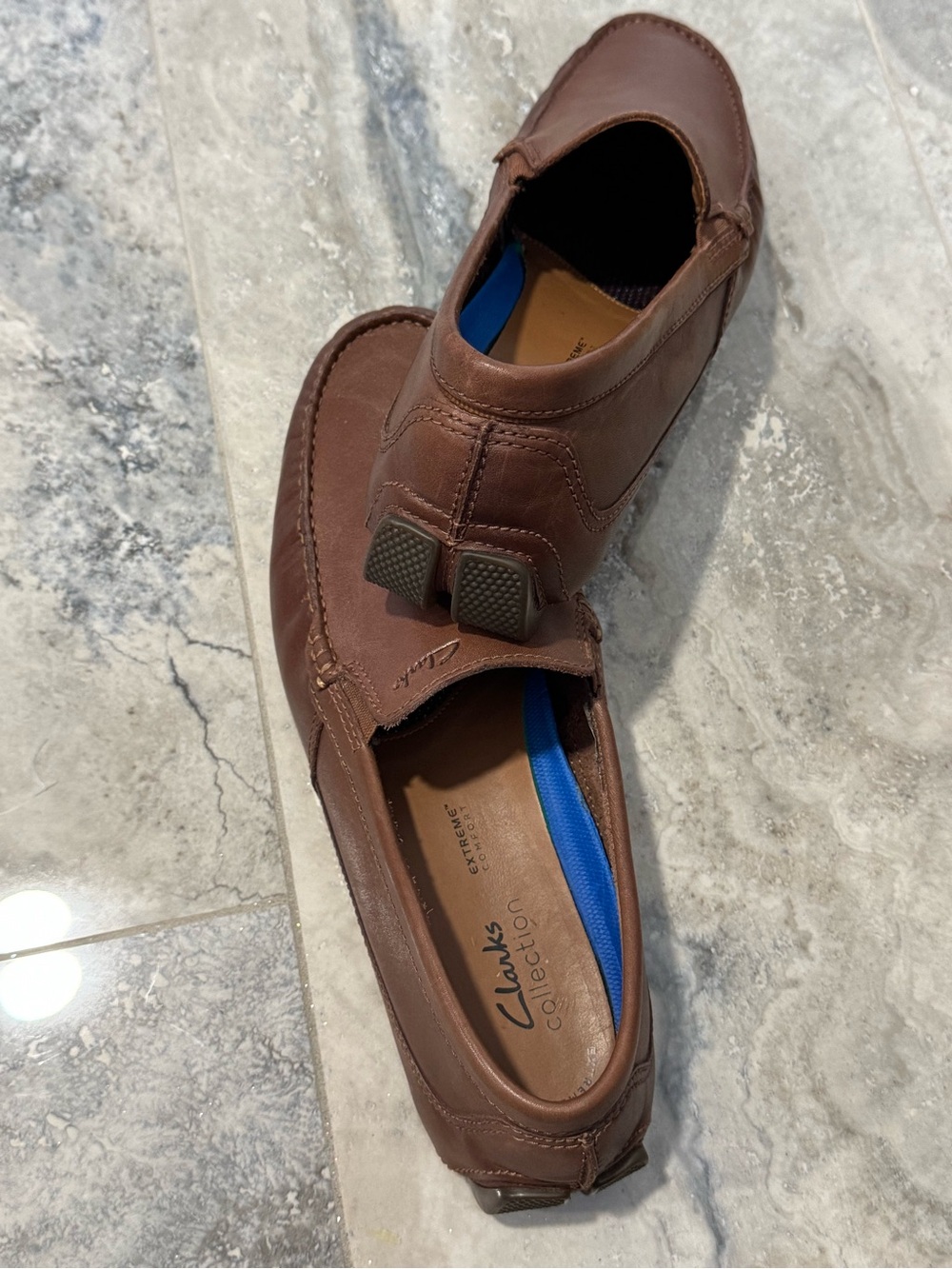 NWOT Clarks Brown Leather Slip-On Loafers for Men - Picture 6 of 8